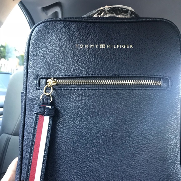 BRAND NEW!! Exclusive: Tommy Hilfiger Backpack main image 8